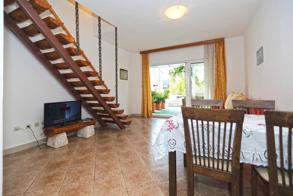 חוואר Apartmani Katarina חדר תמונה